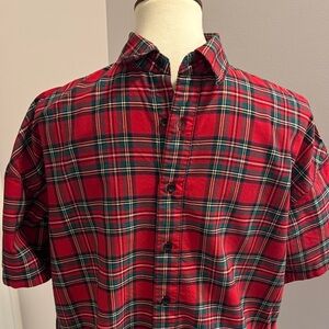 Urban Outfitters Red and Green Plaid Shirt/Jacket